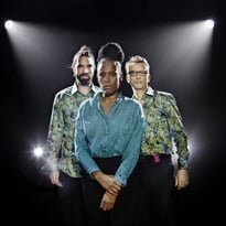 Sandra Nkaké en trio (Elles)