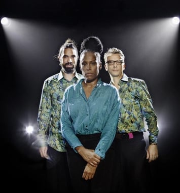 Sandra Nkaké en trio (Elles)