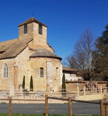 Visite guidée de l'église romane de Bey (Ain)
