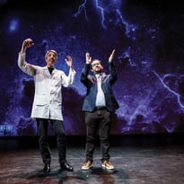 Vers l’infini  (mais pas au-delà)