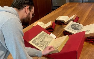 Découverte en famille du fonds patrimonial