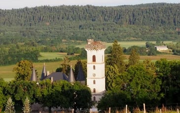 Visite du château de Champdor avec expositions et concert
